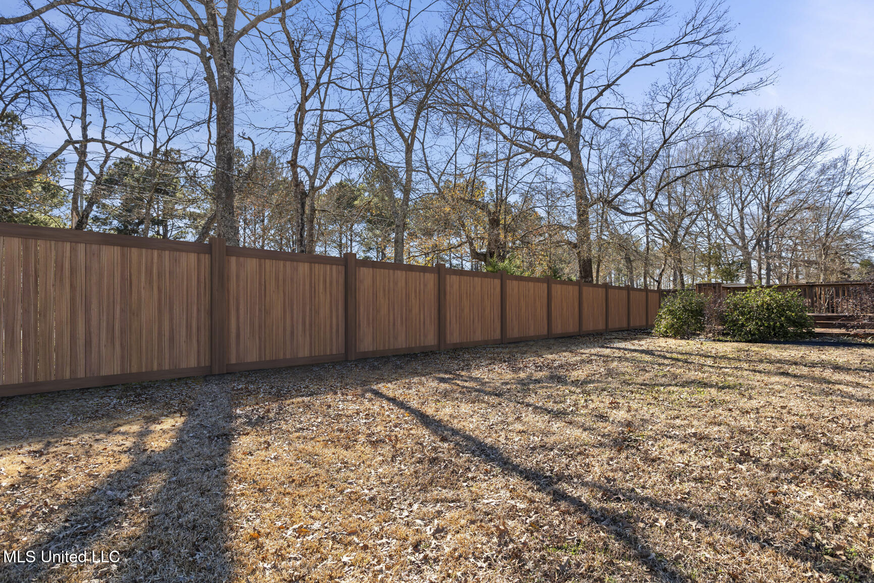 1911 E Ridge Circle