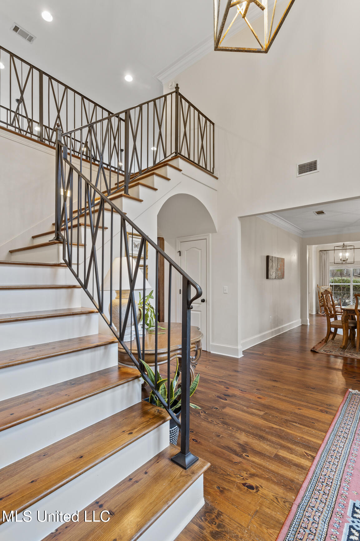 174 Hunt Circle