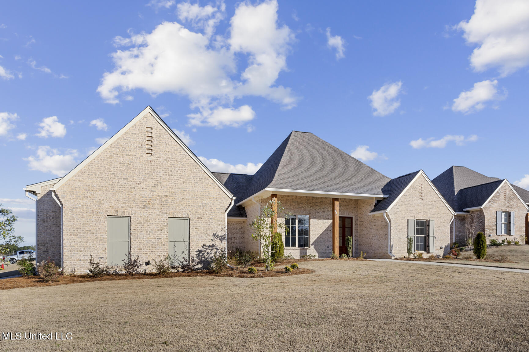 261 Kingswood Place
