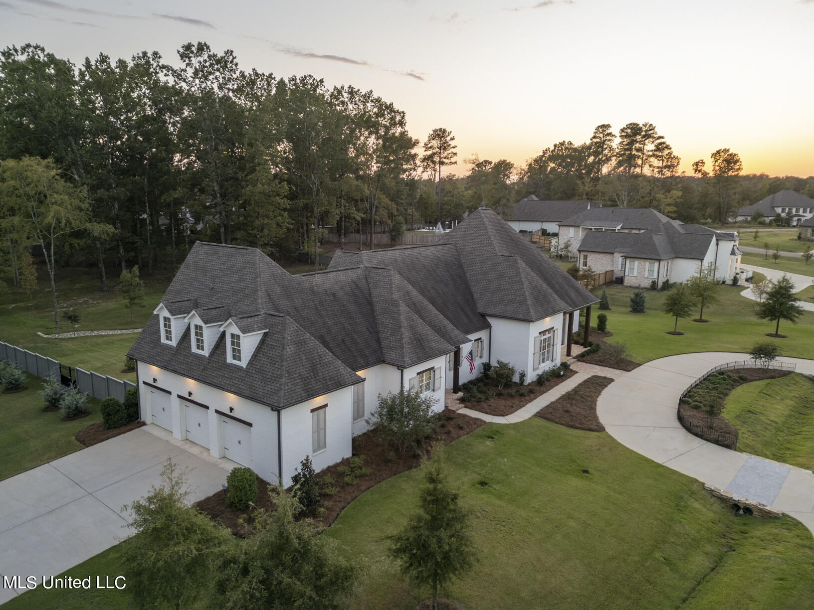 201 Hidden Creek Circle