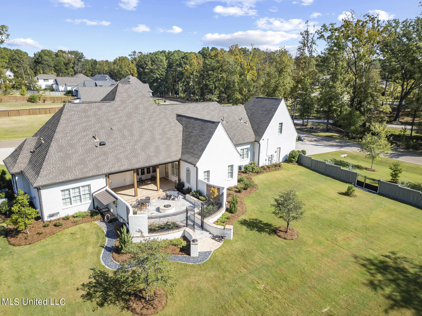 201 Hidden Creek Circle