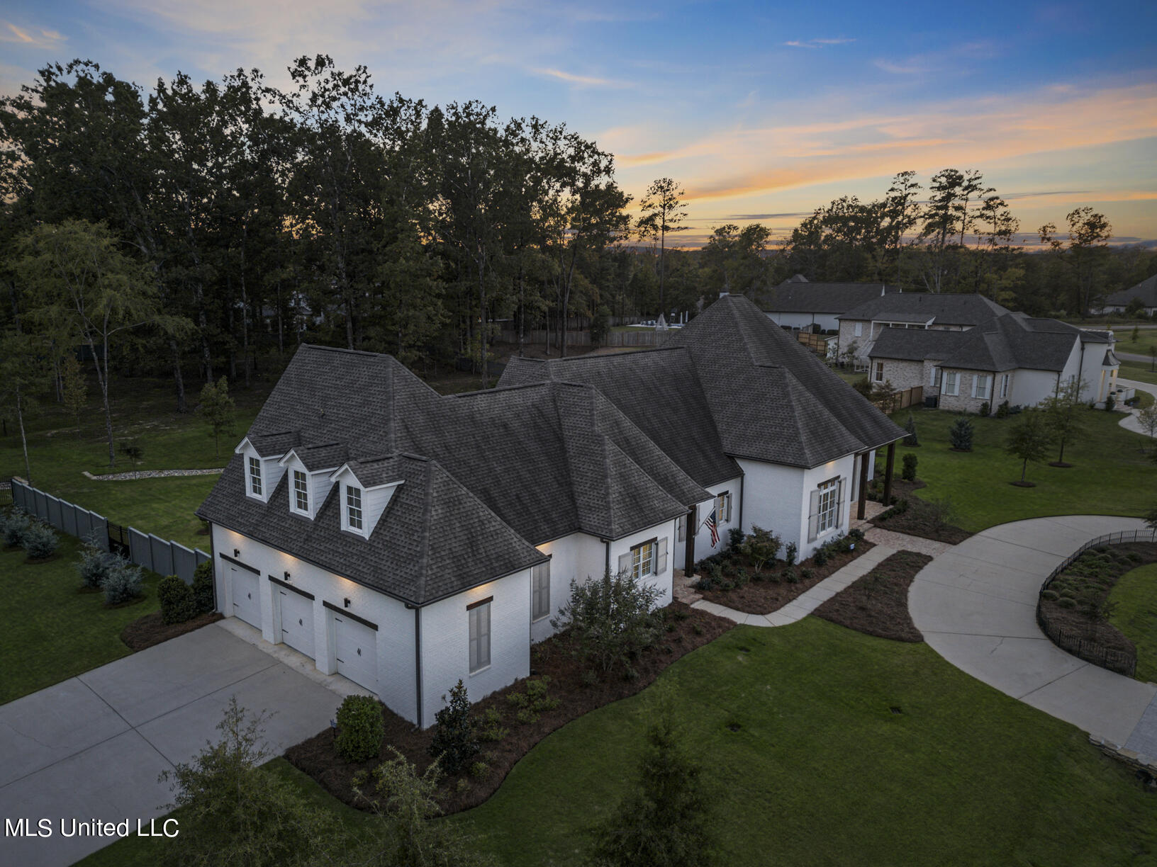 201 Hidden Creek Circle
