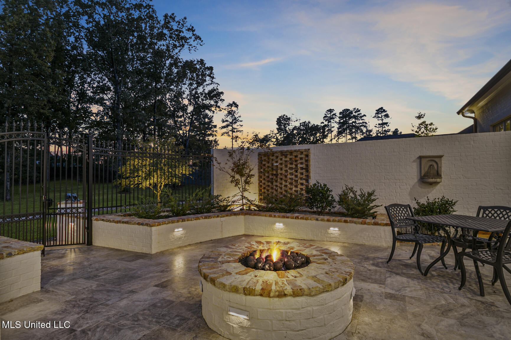 201 Hidden Creek Circle