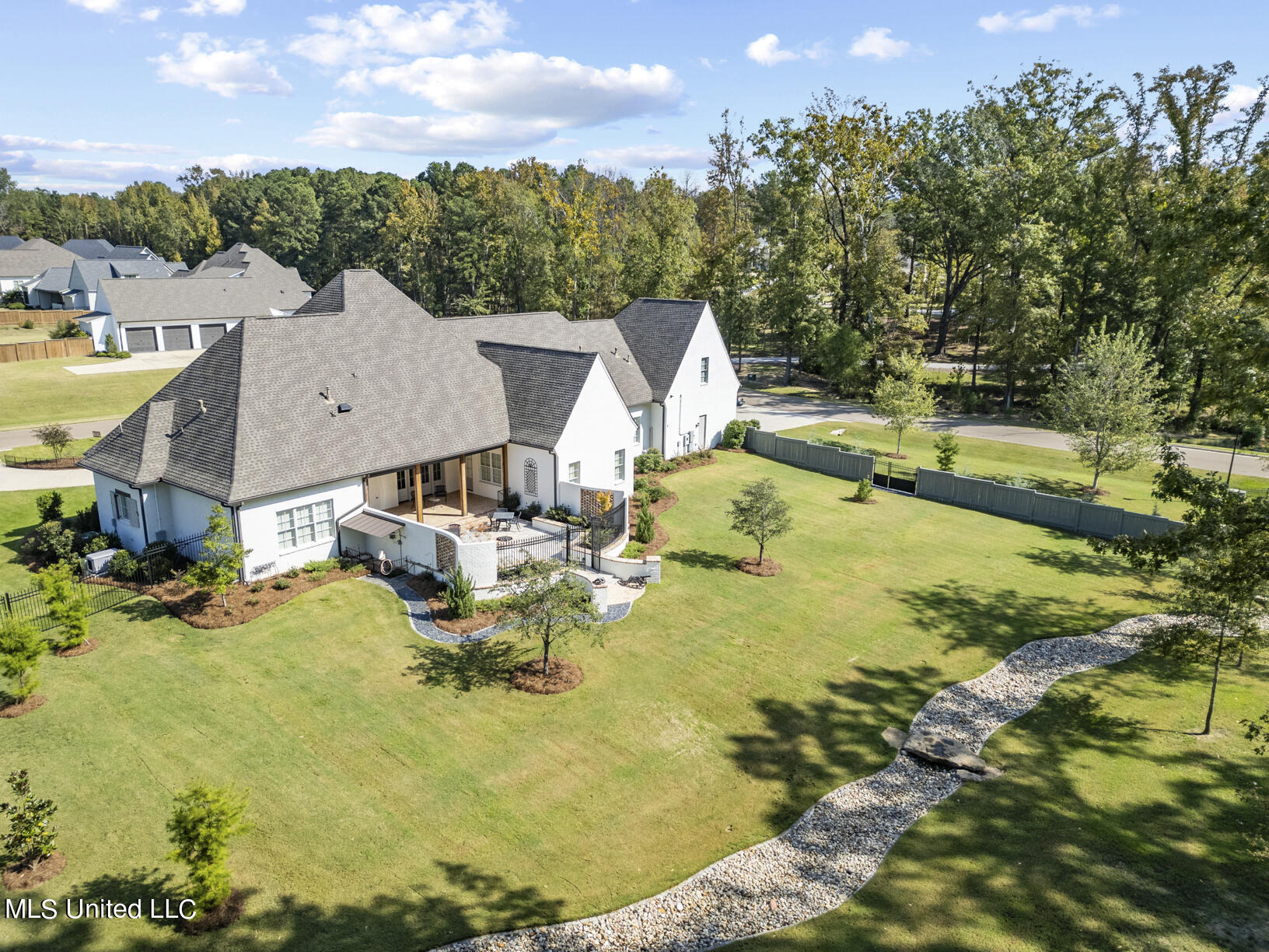201 Hidden Creek Circle