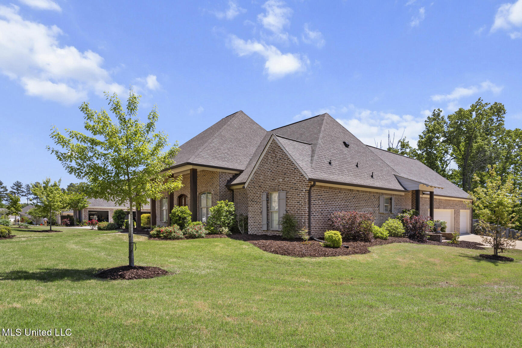 126 Nestling Cove