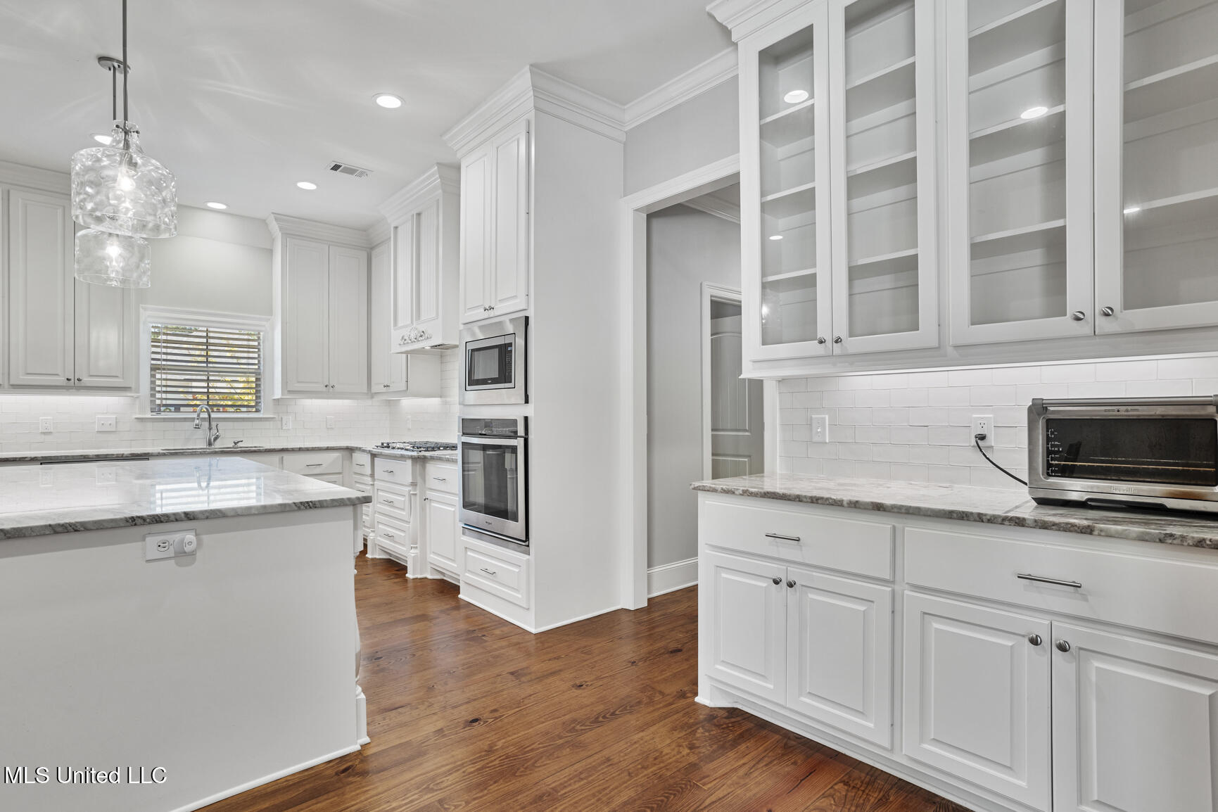 126 Nestling Cove