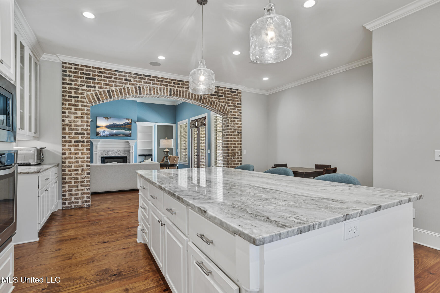 126 Nestling Cove