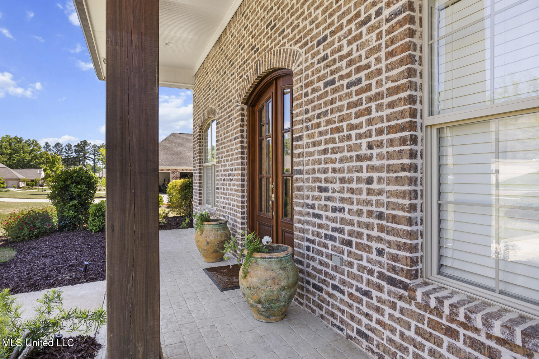 126 Nestling Cove