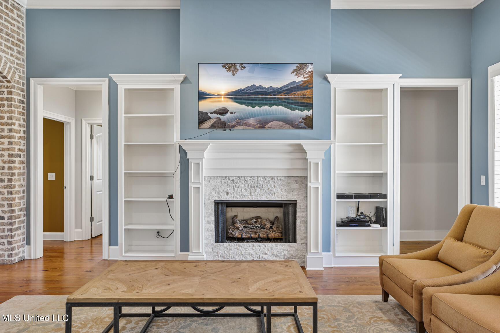 126 Nestling Cove