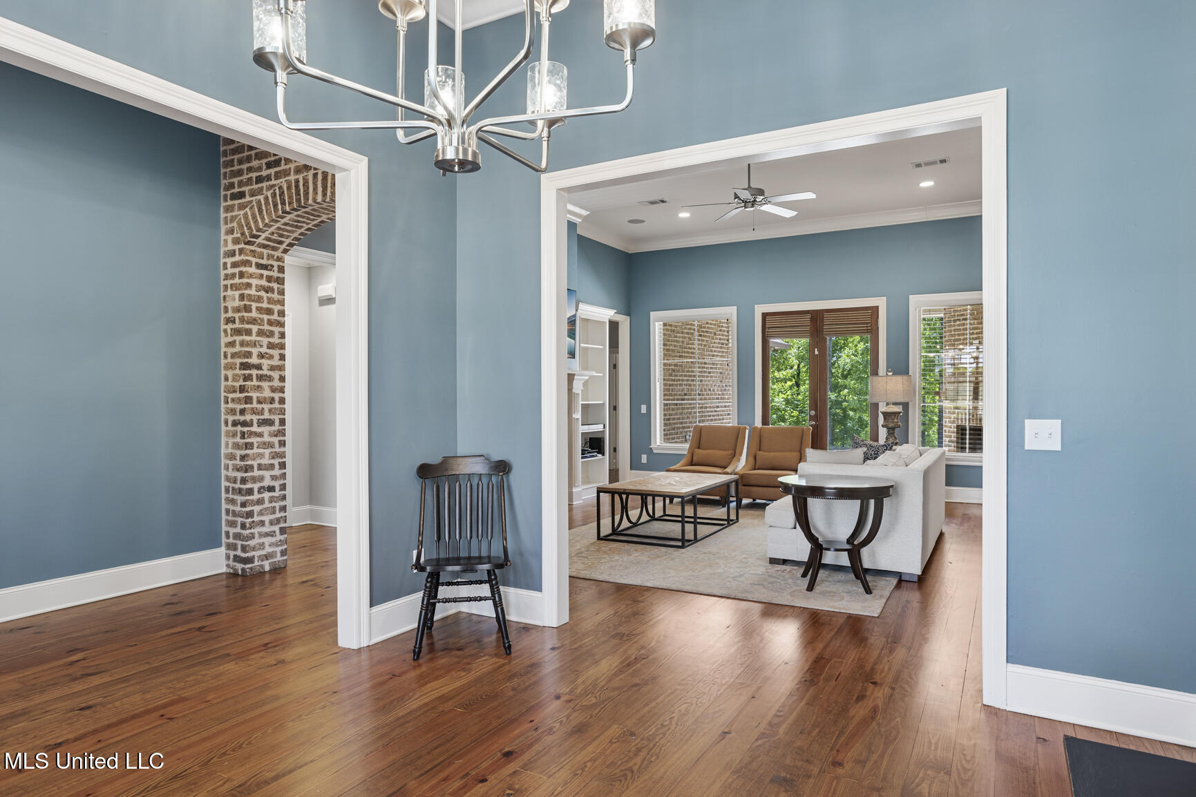 126 Nestling Cove