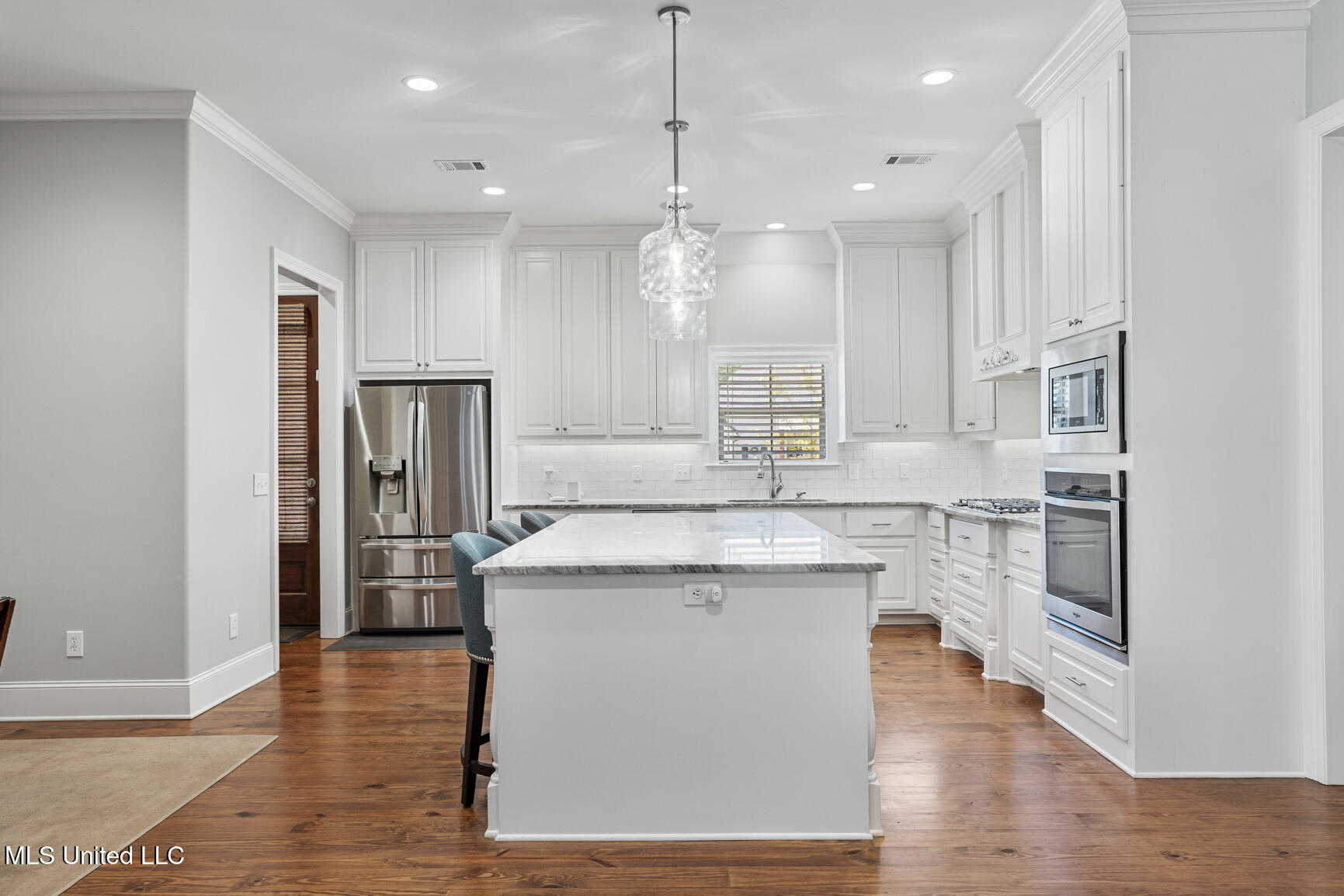 126 Nestling Cove