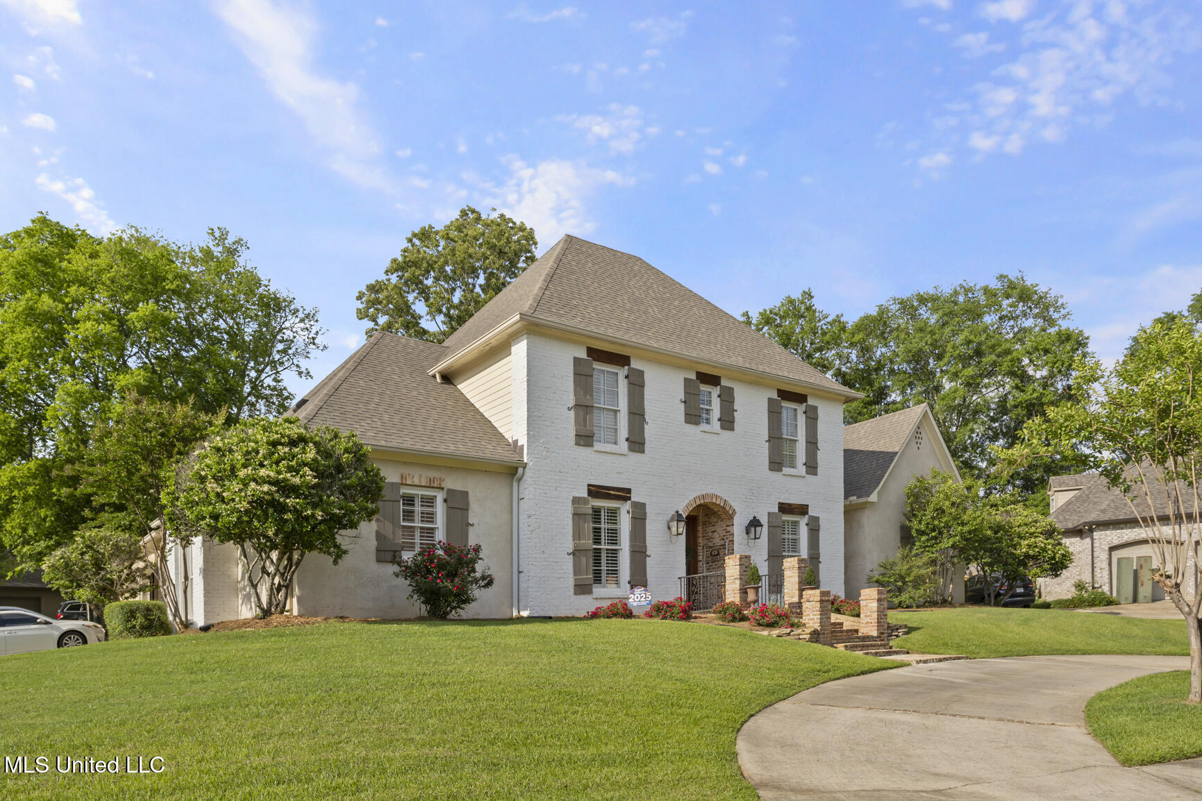 100 Catherine Cove
