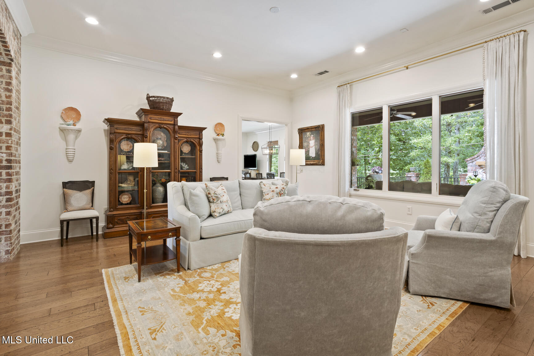 105 Selby Drive