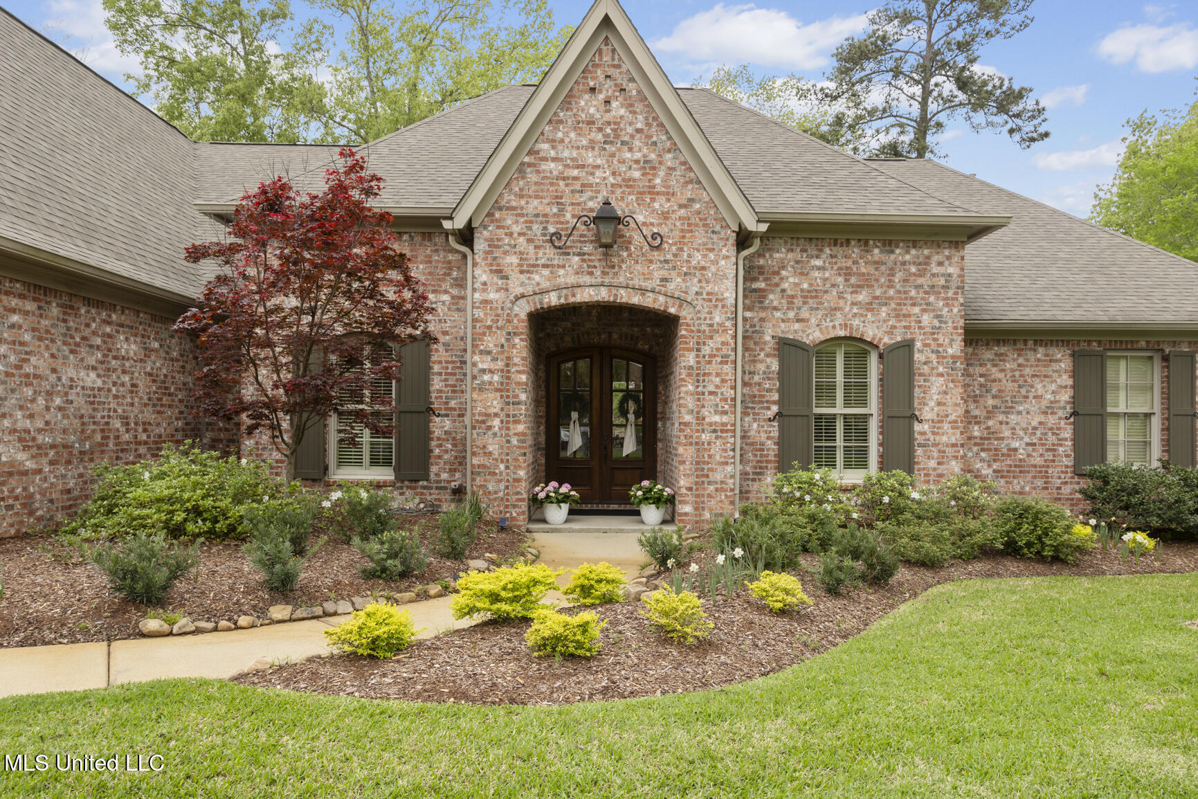 105 Selby Drive