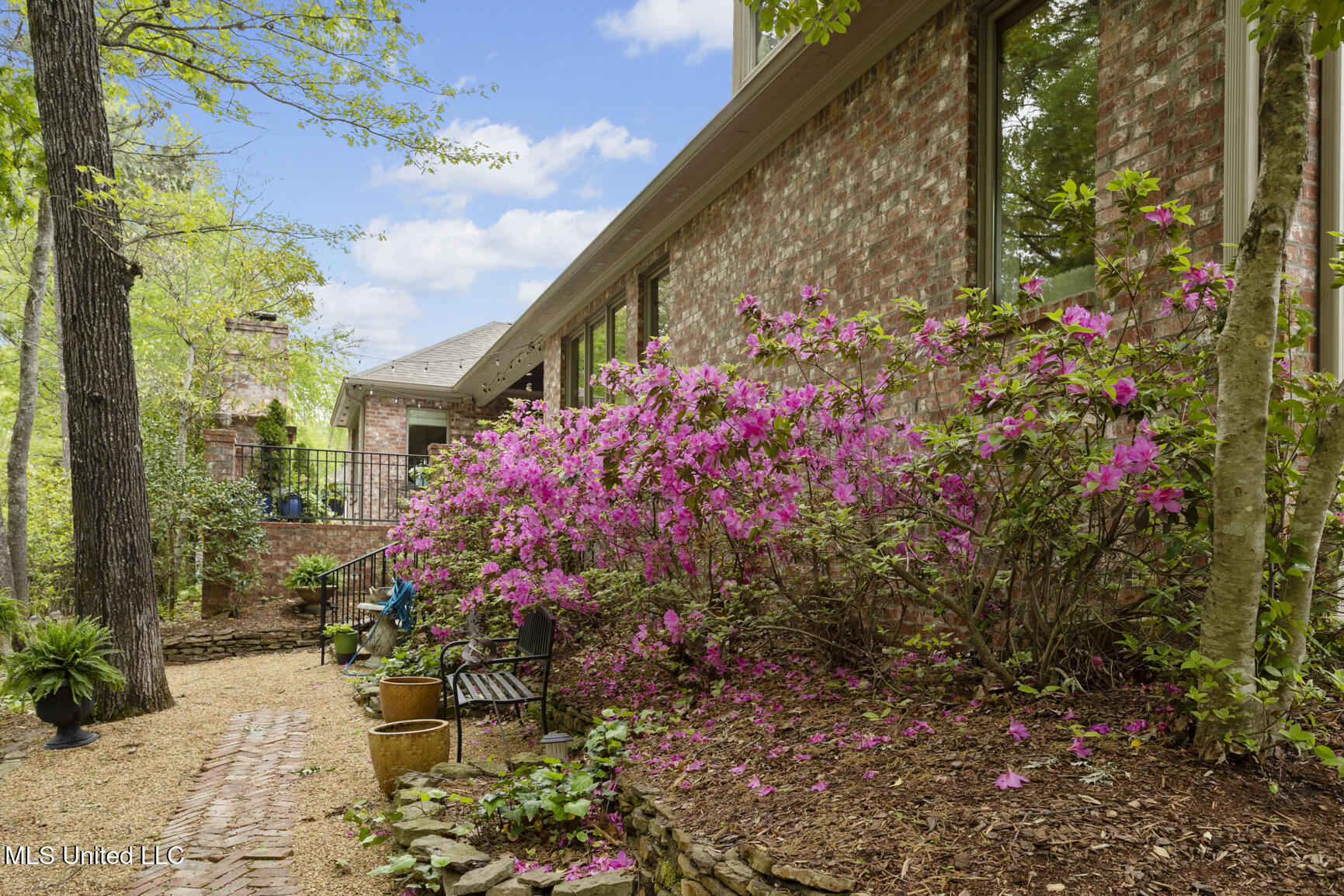 105 Selby Drive