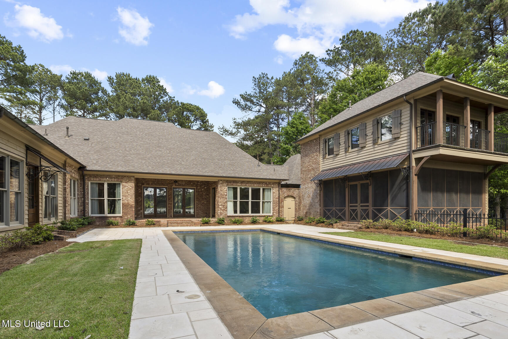 111 Johnstone Drive
