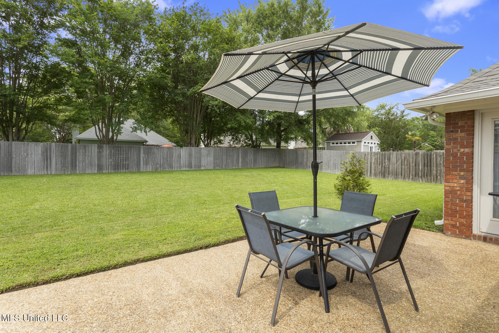 212 Summer Hill Road