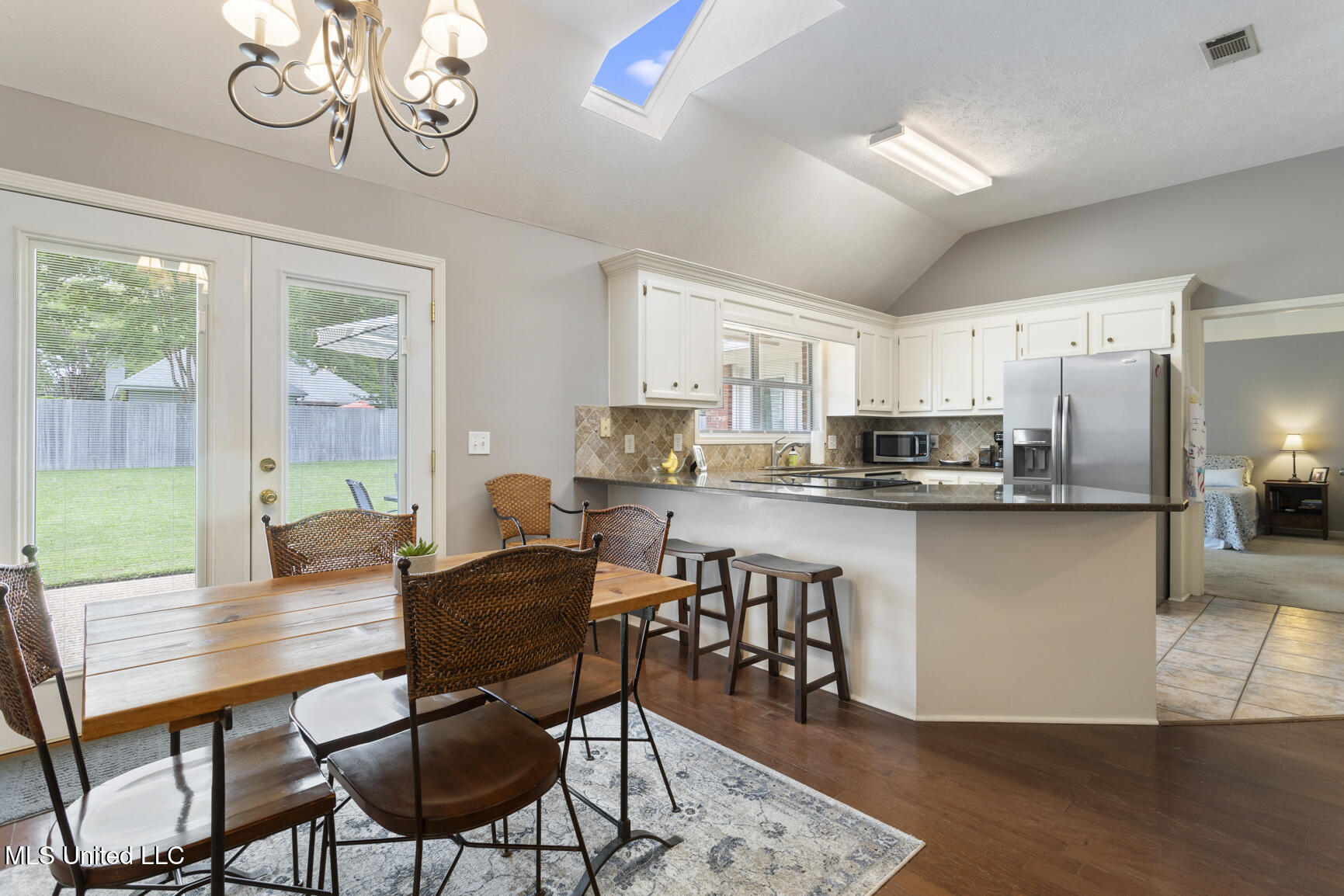 212 Summer Hill Road