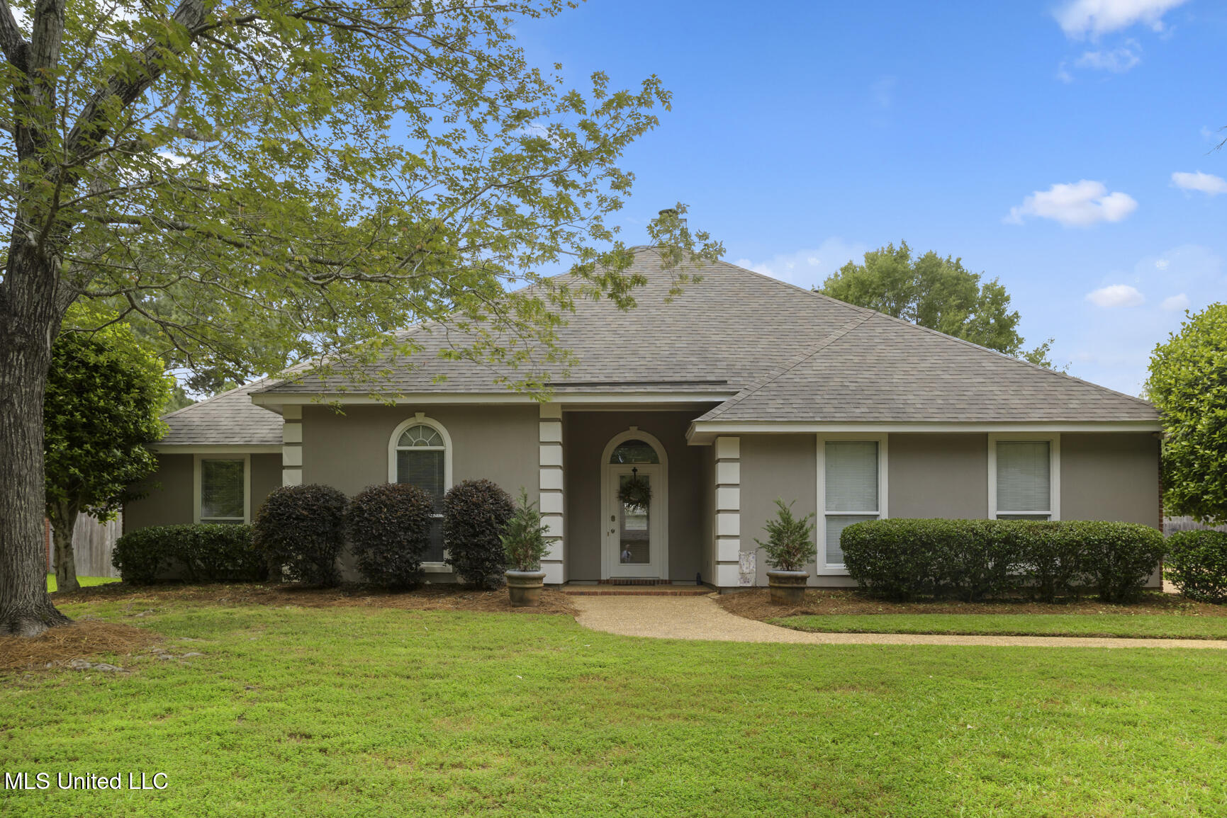 212 Summer Hill Road