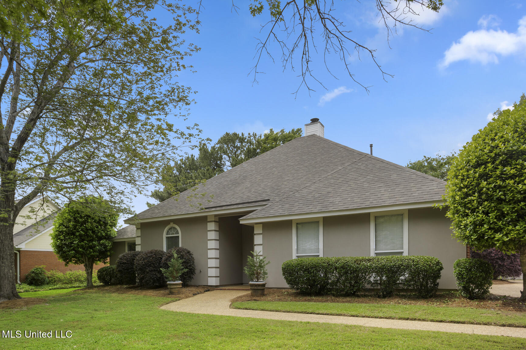 212 Summer Hill Road