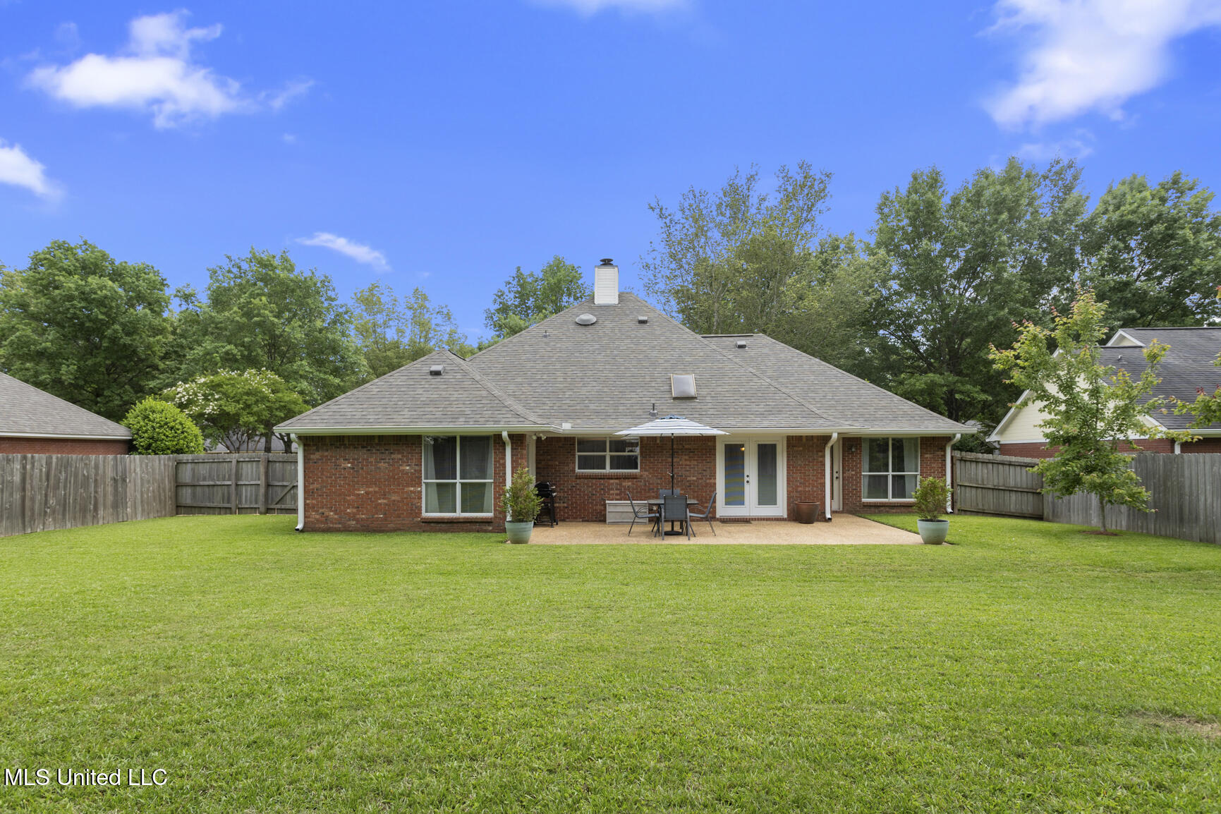 212 Summer Hill Road