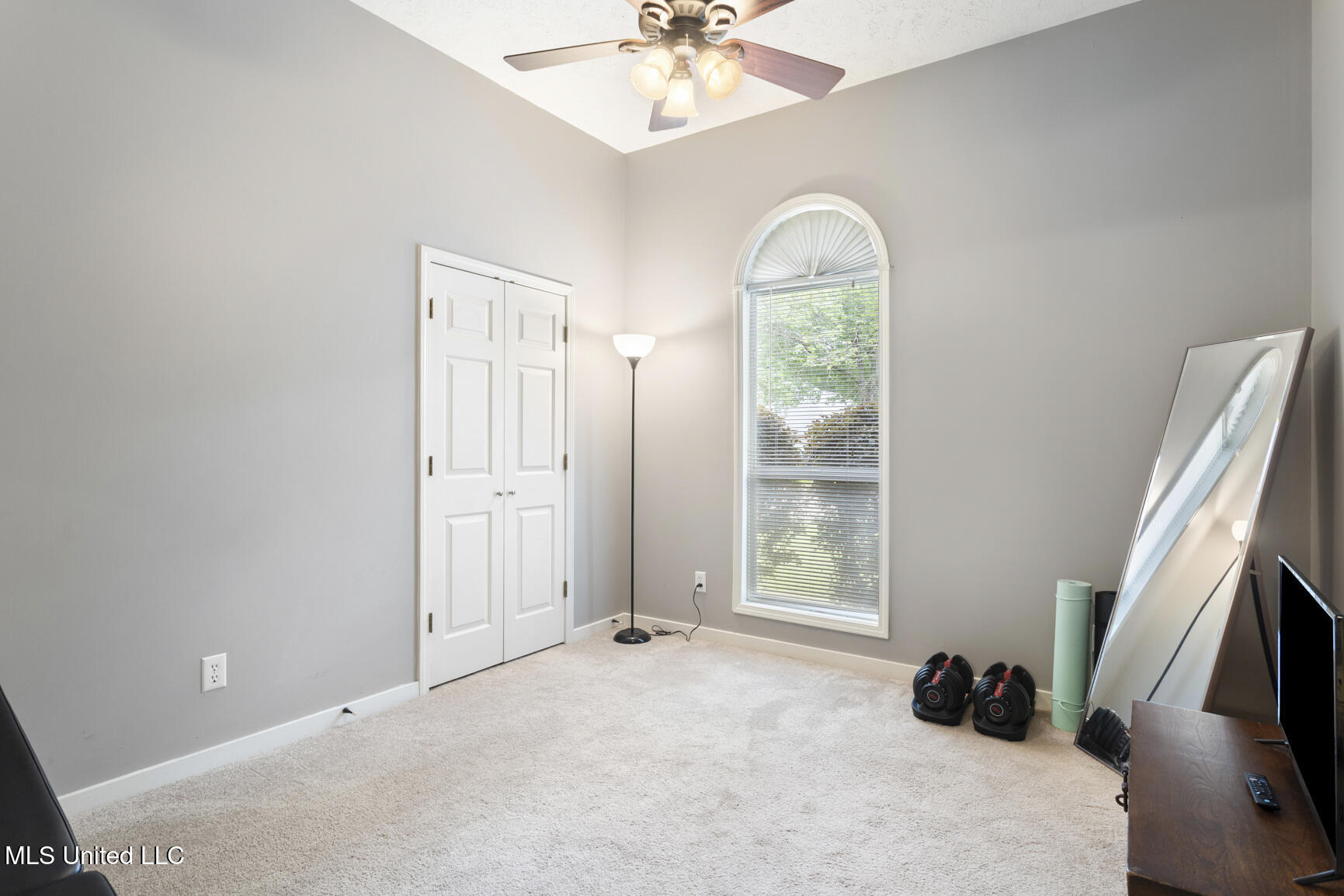 212 Summer Hill Road