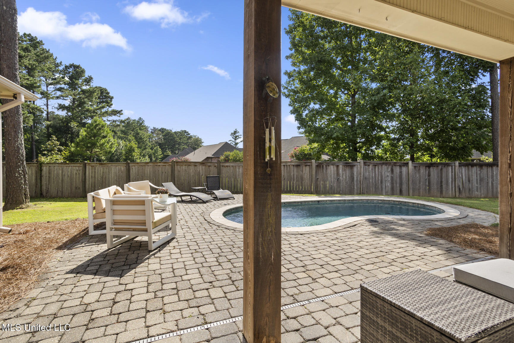 111 Claw Creek Cove