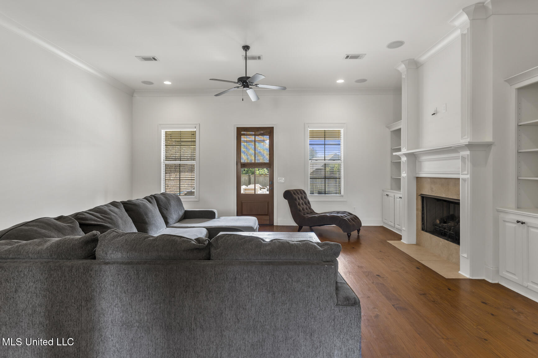 111 Claw Creek Cove