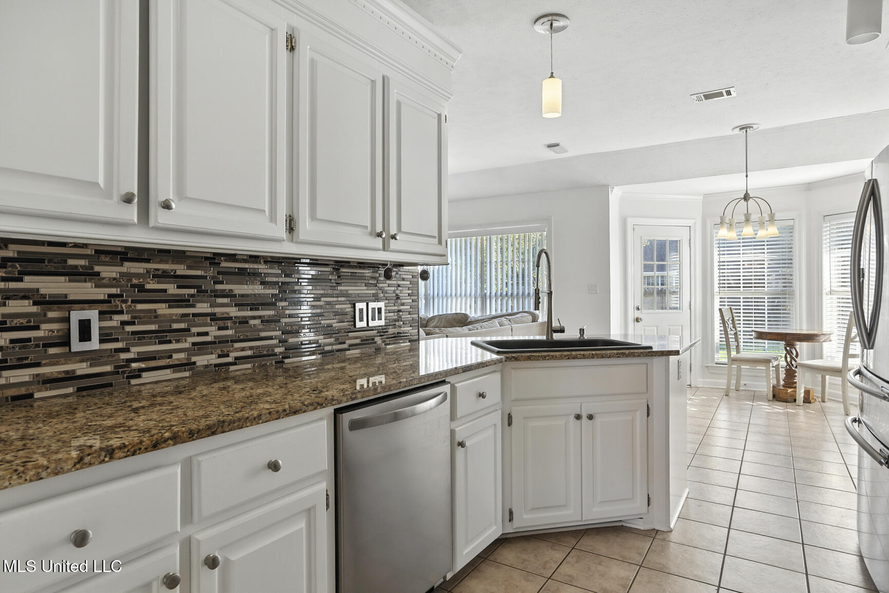 443 Westport Way