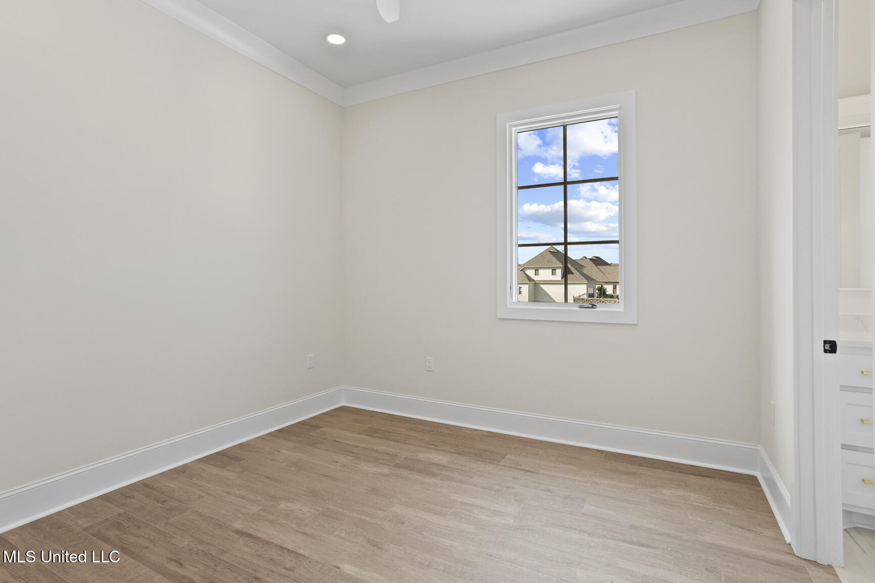 102 Venice Circle, Madison