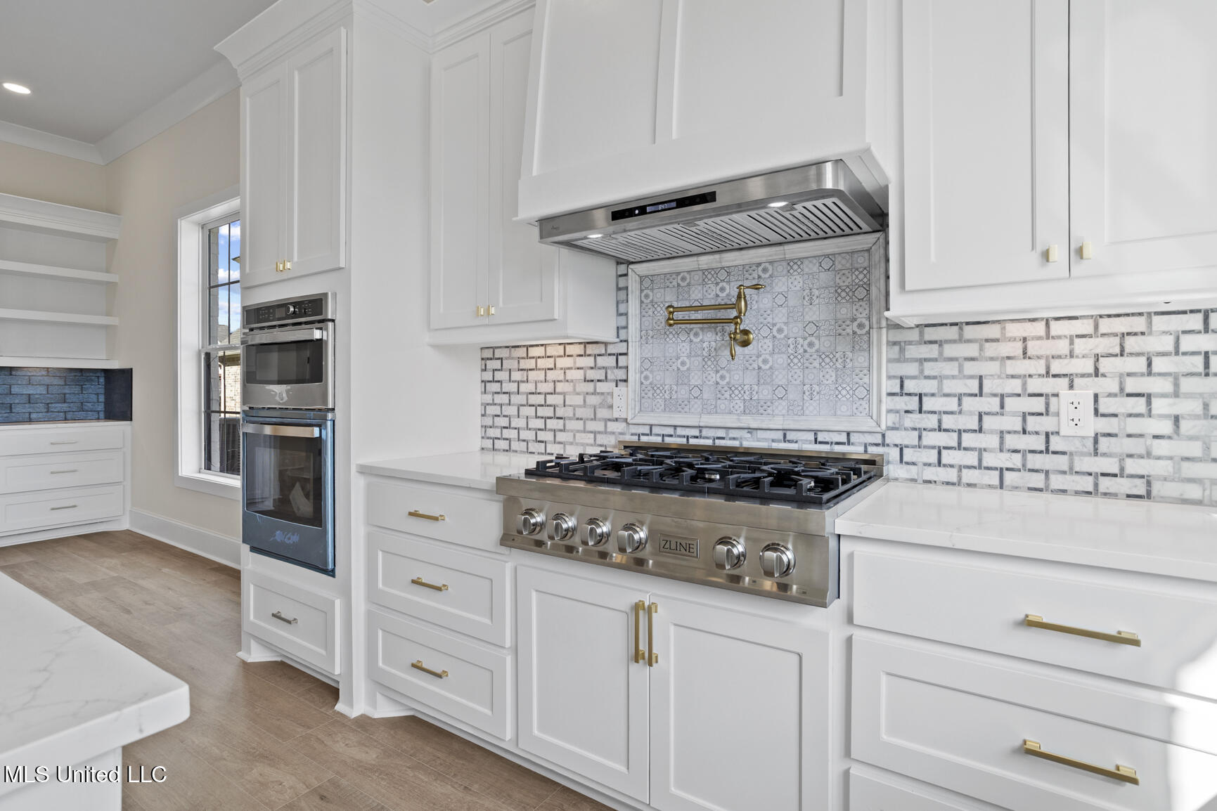 102 Venice Circle, Madison