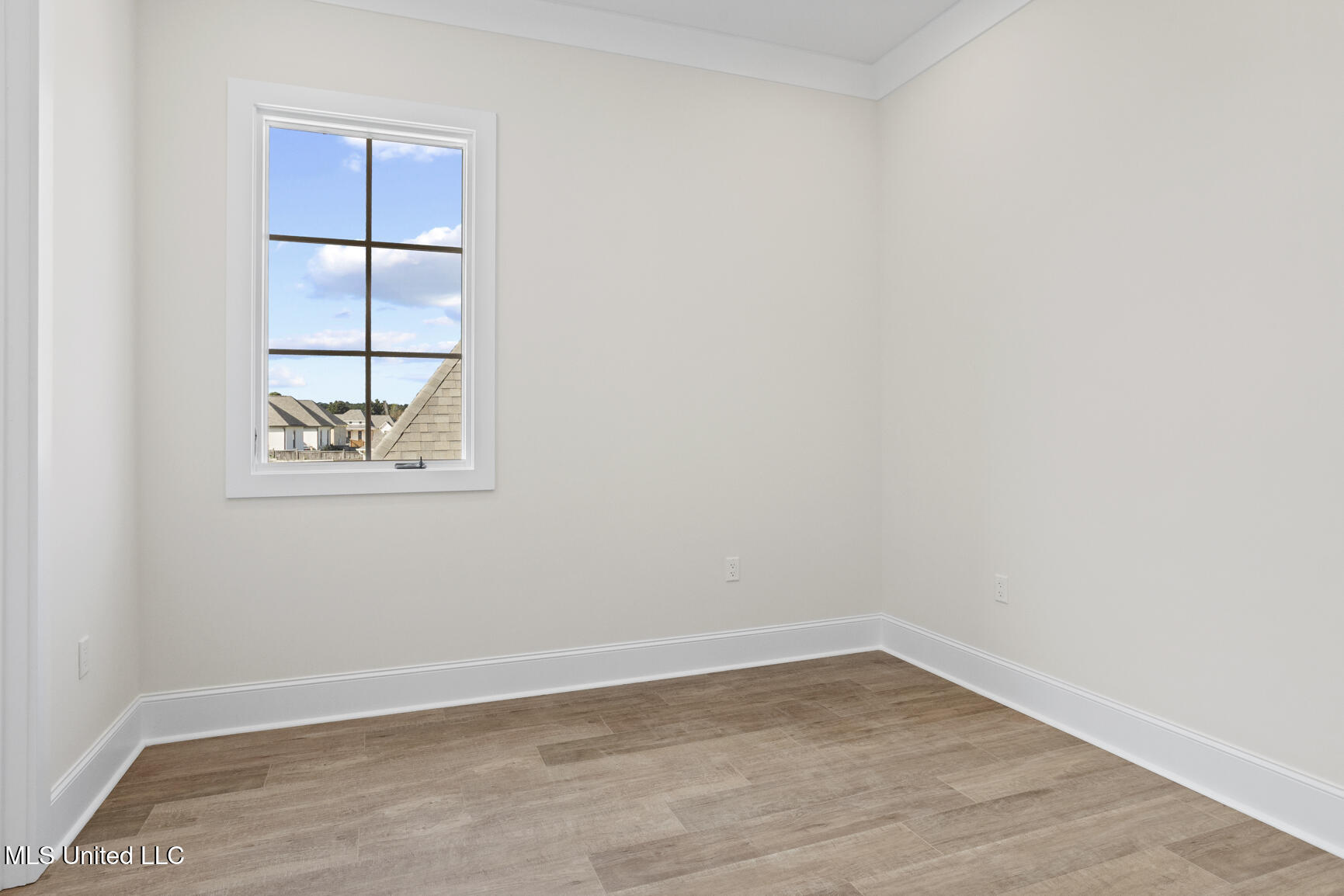 102 Venice Circle, Madison