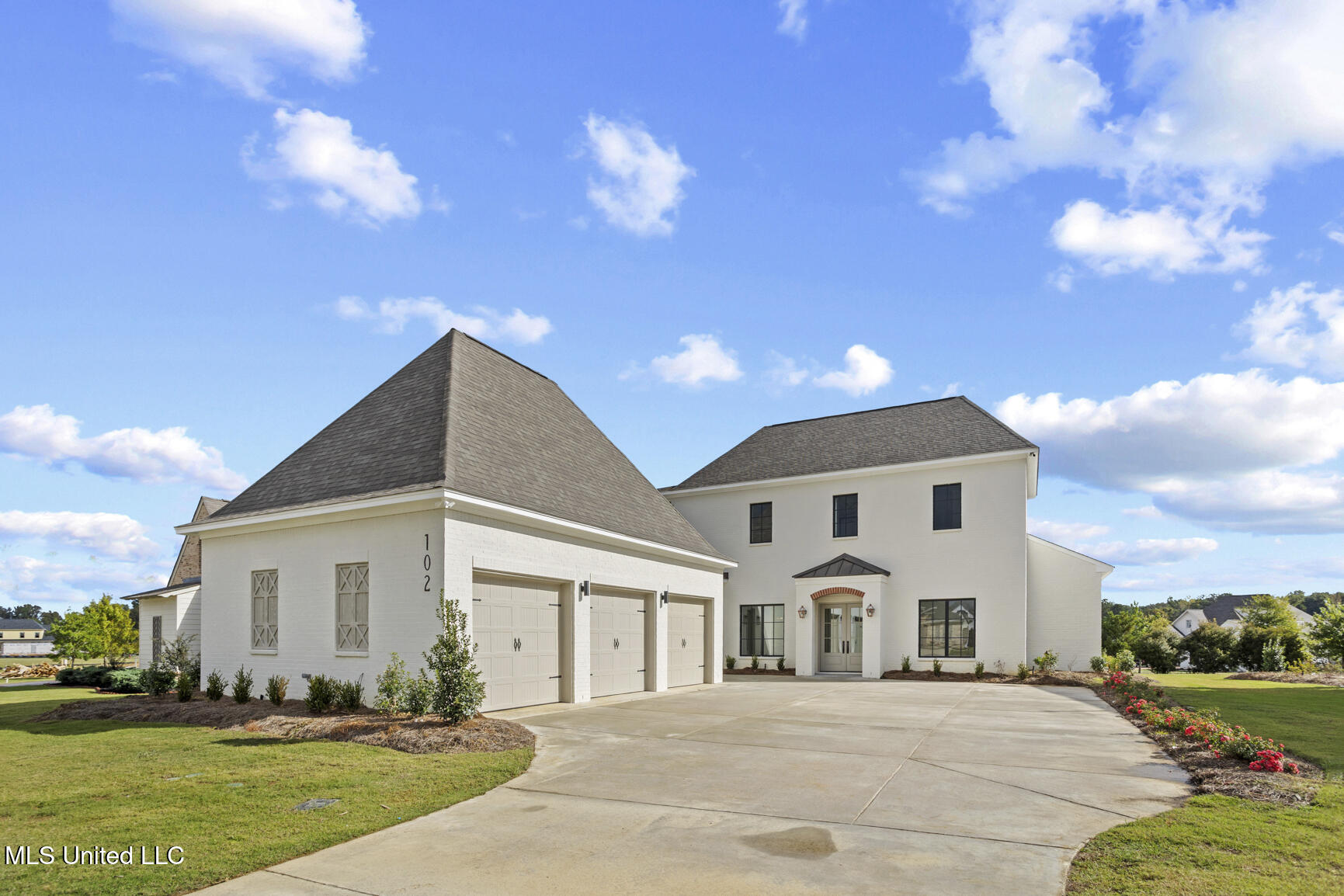 102 Venice Circle, Madison