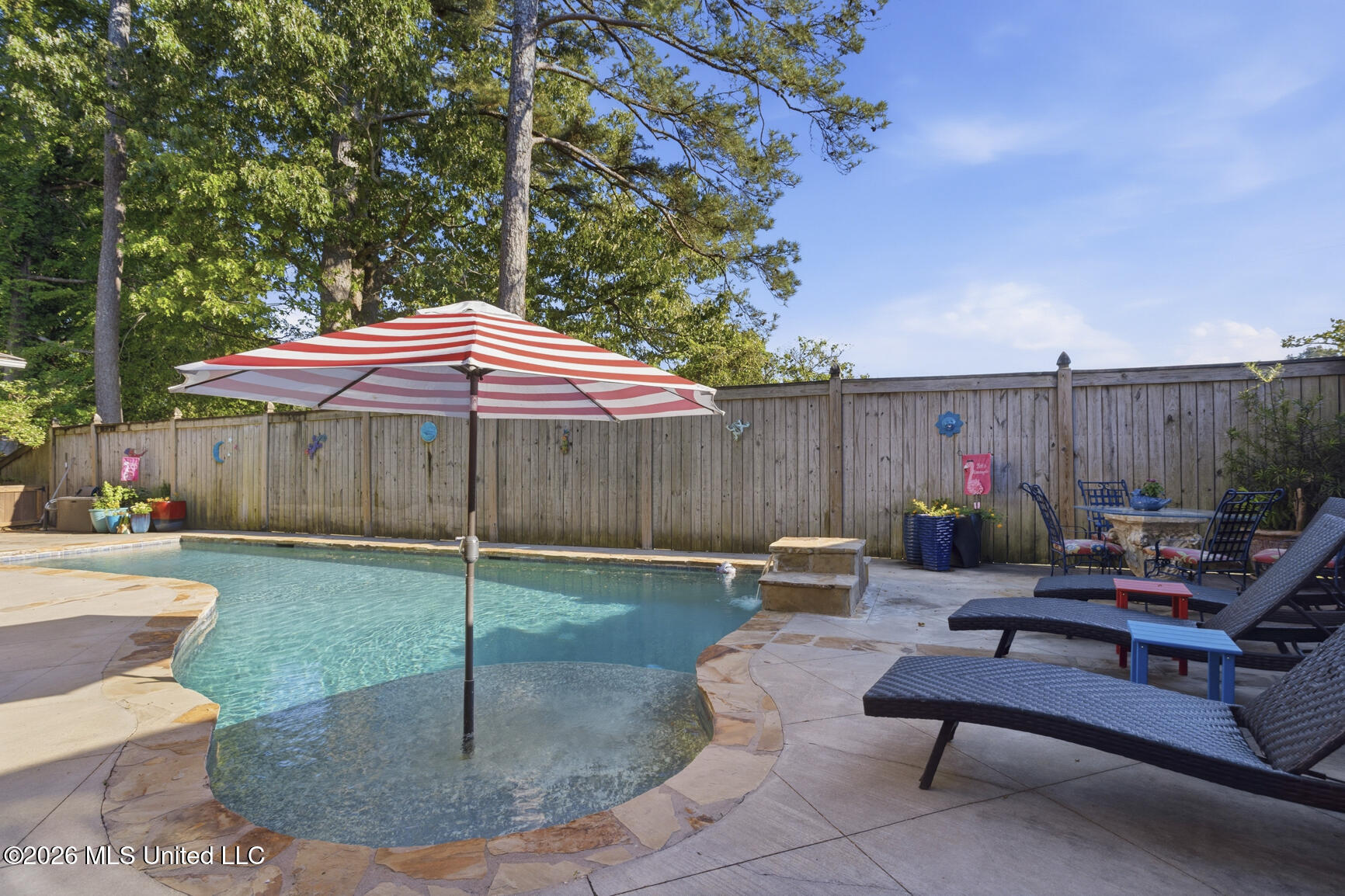 135 Winter Teal Place