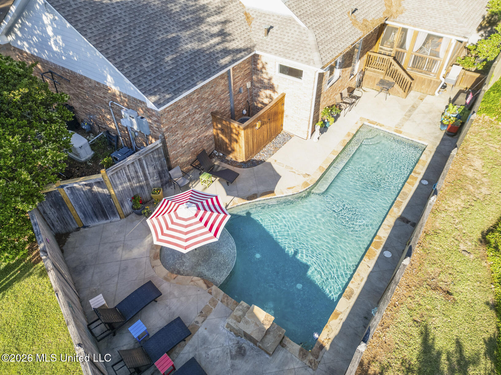 135 Winter Teal Place