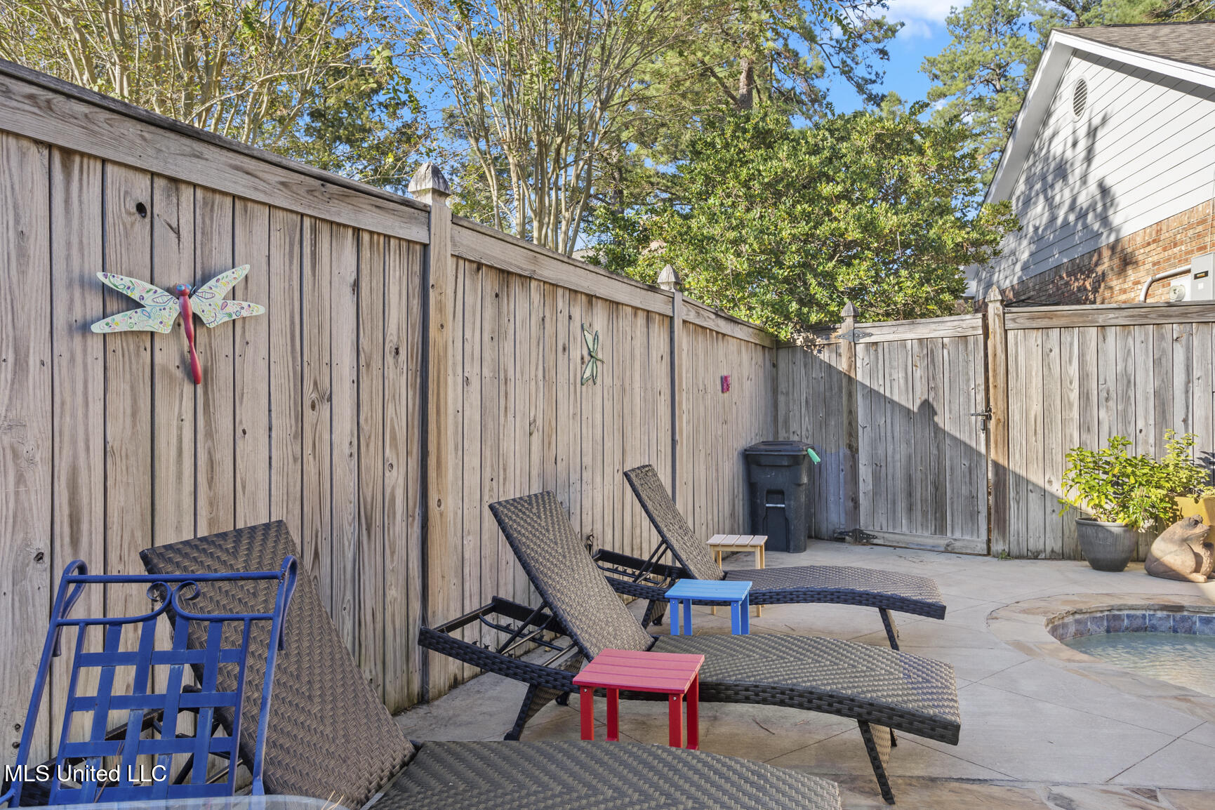 135 Winter Teal Place