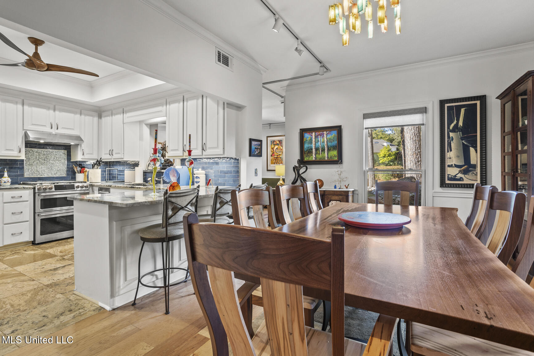 135 Winter Teal Place