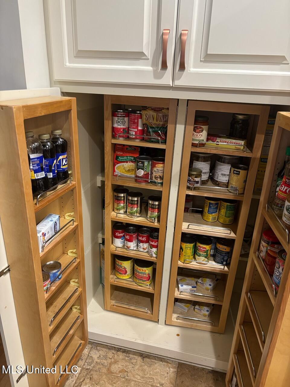 135 Winter Teal Place