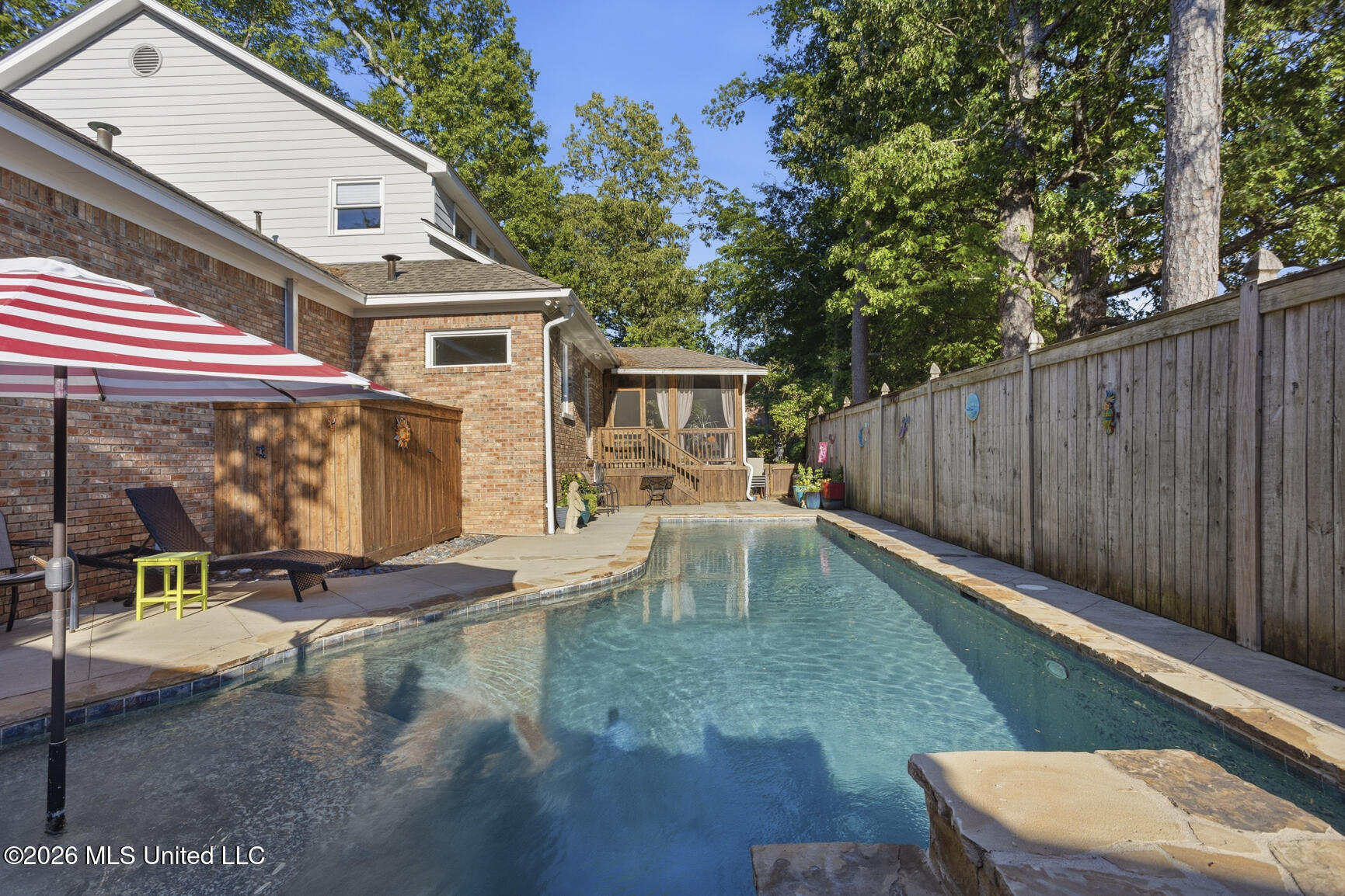 135 Winter Teal Place