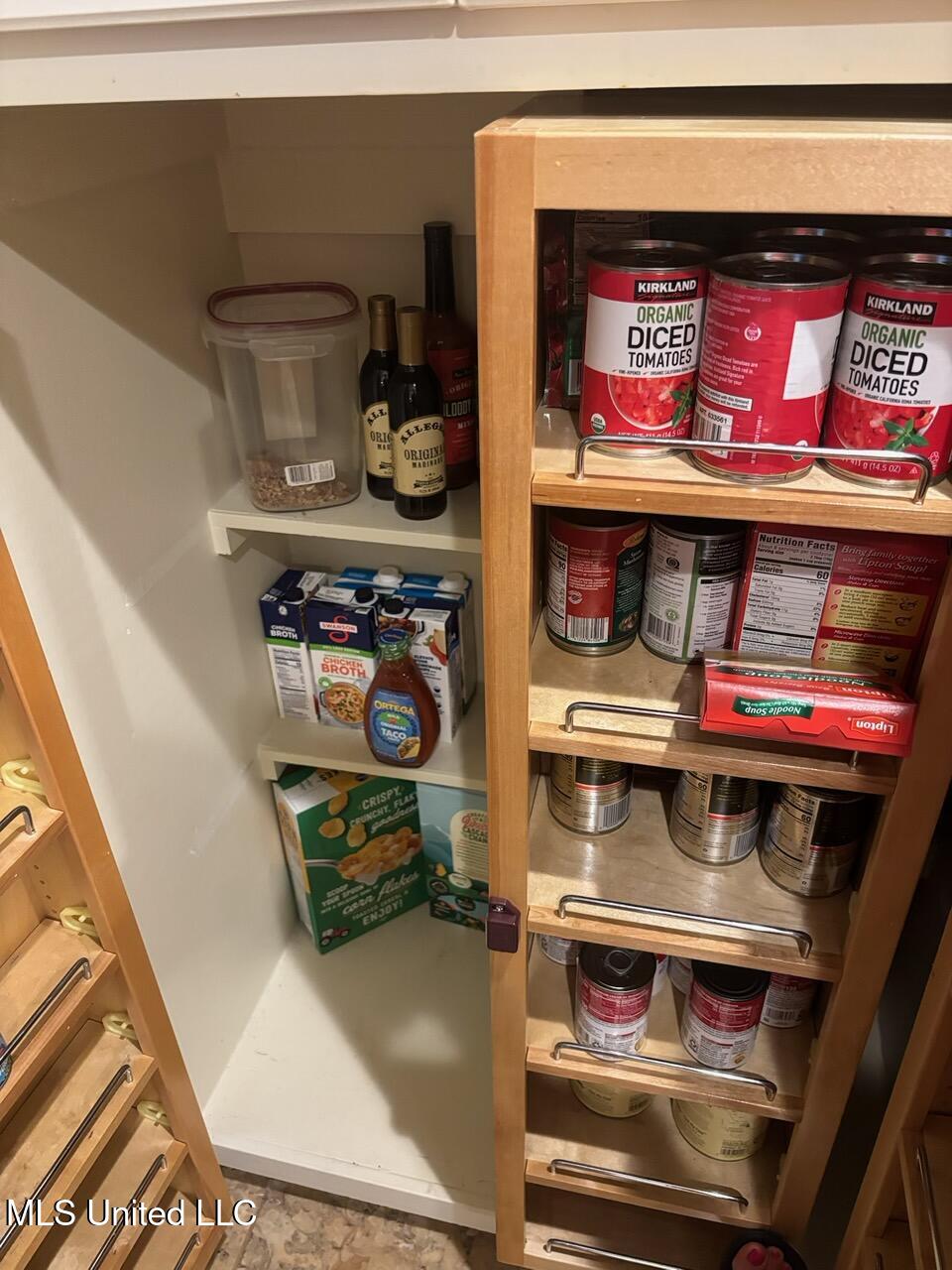 135 Winter Teal Place