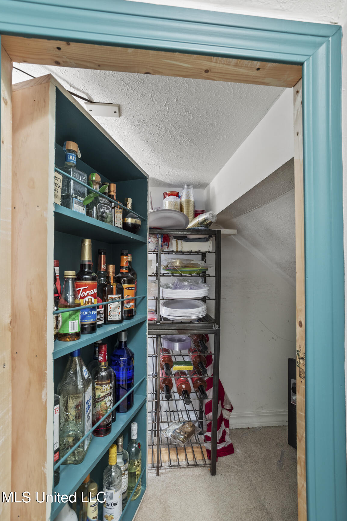 135 Winter Teal Place