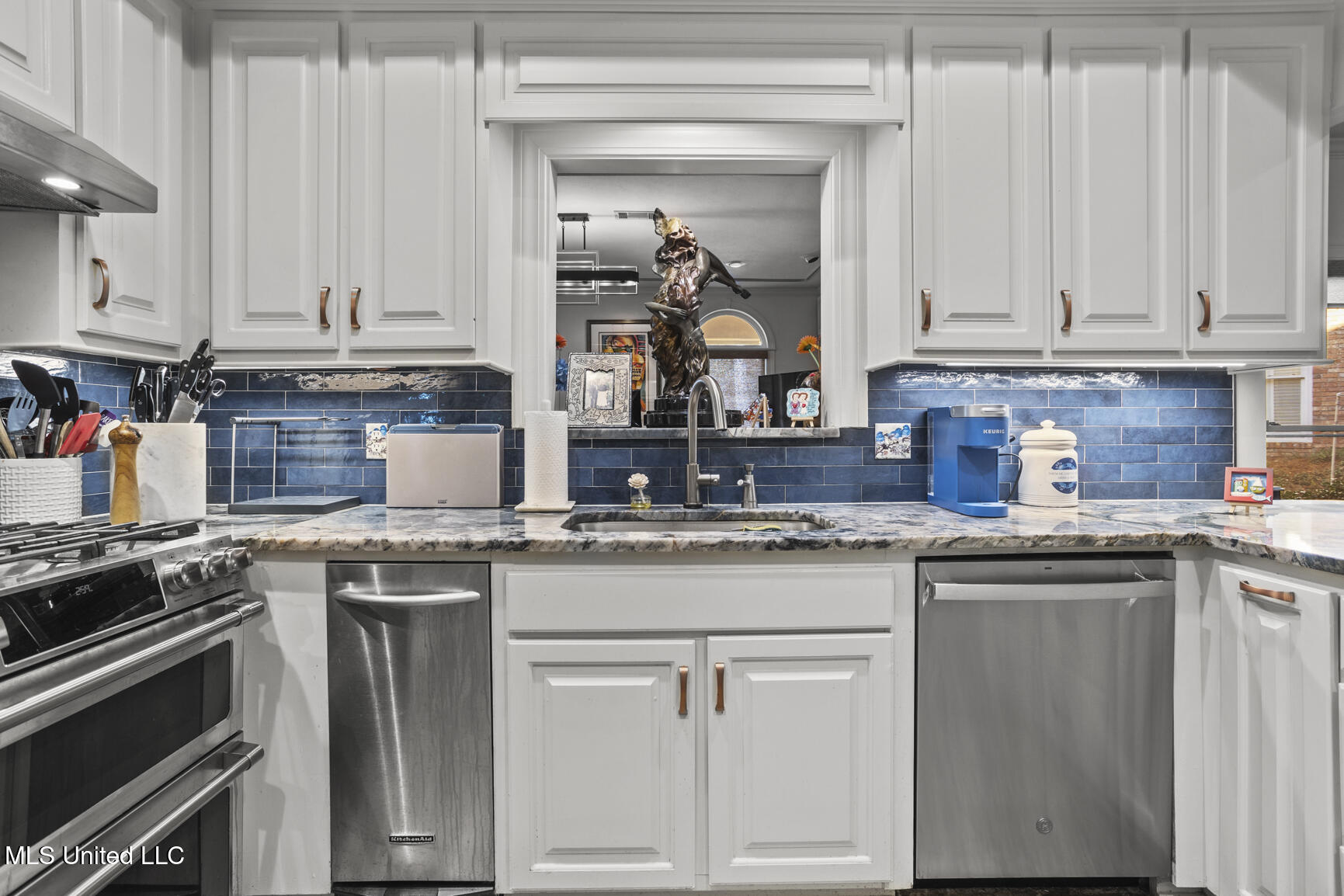 135 Winter Teal Place