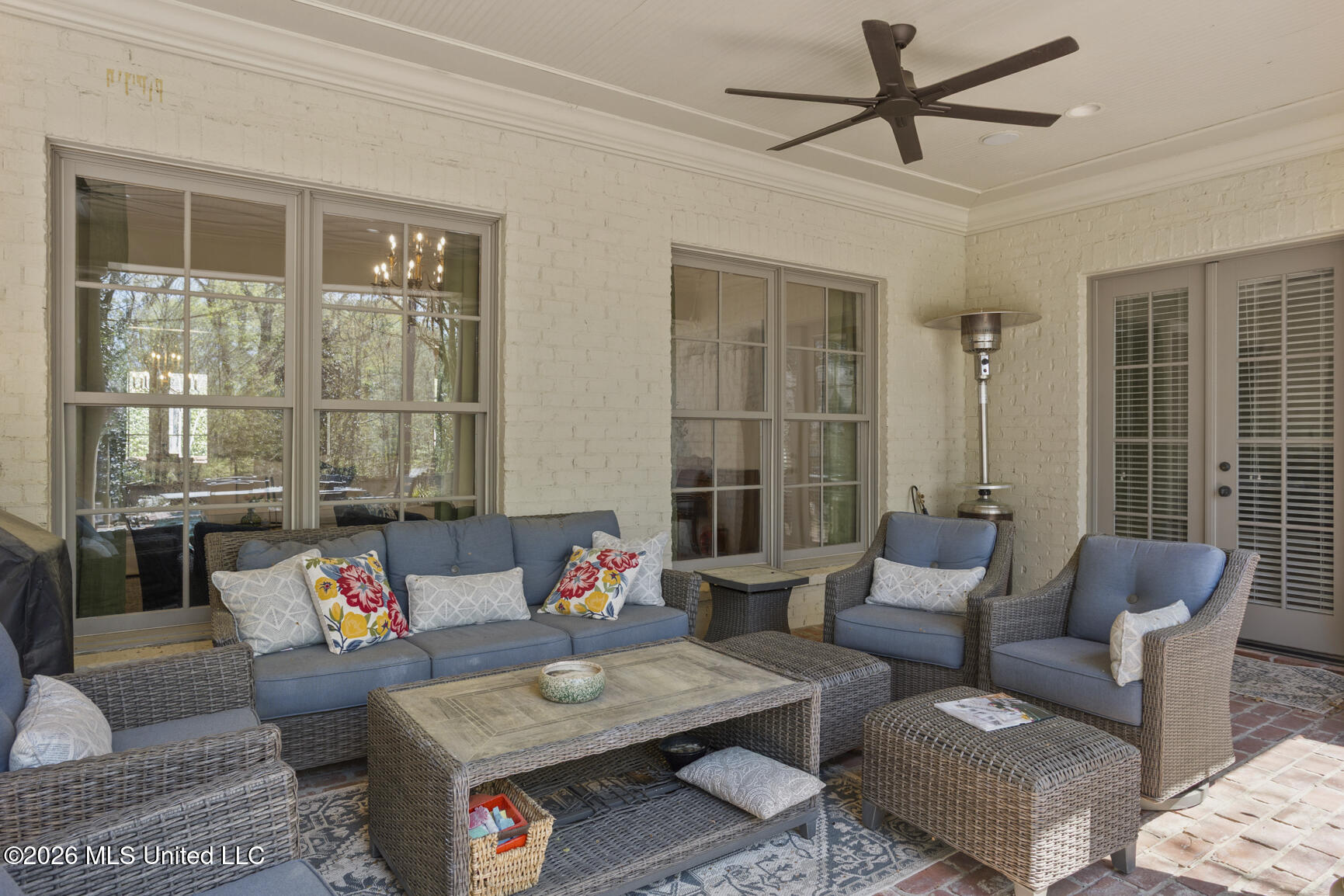 130 Summer Lake Drive