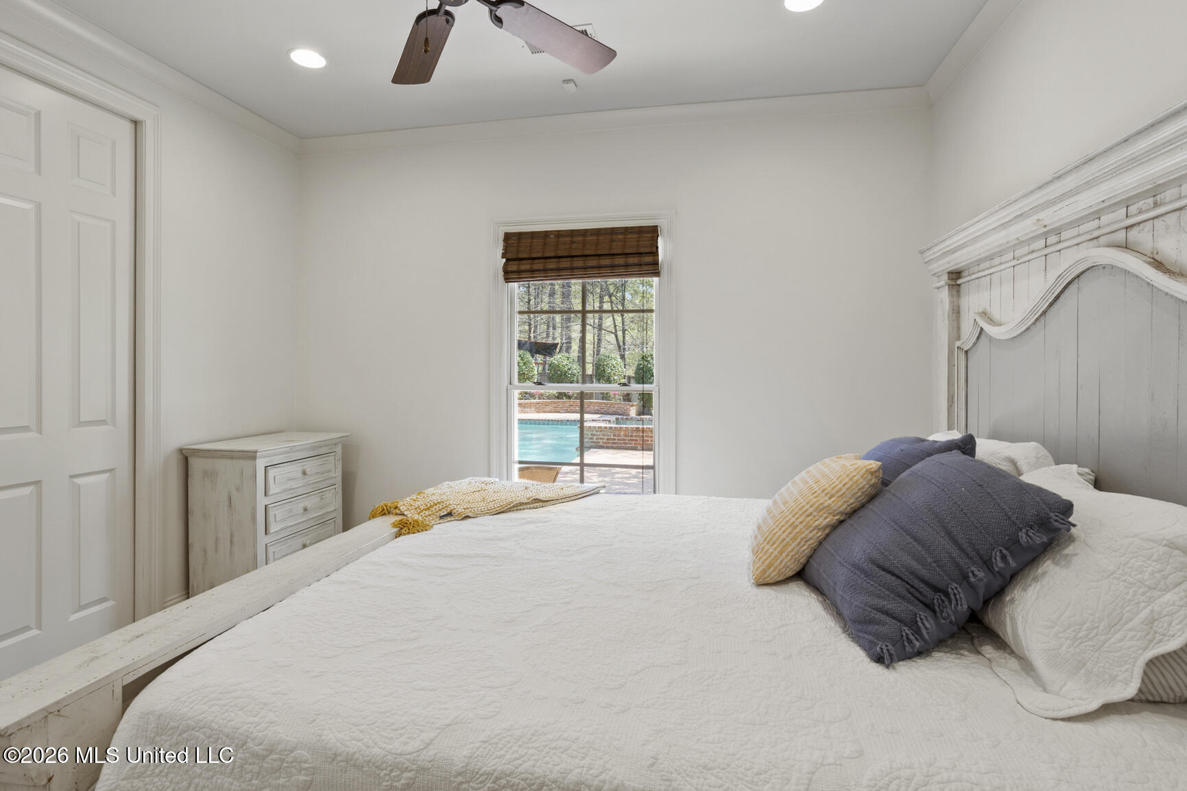 130 Summer Lake Drive