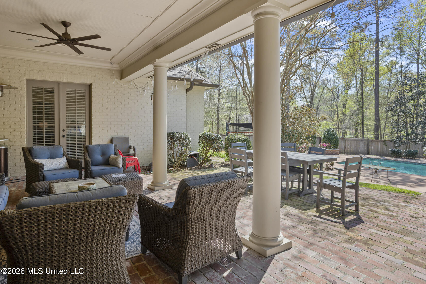 130 Summer Lake Drive