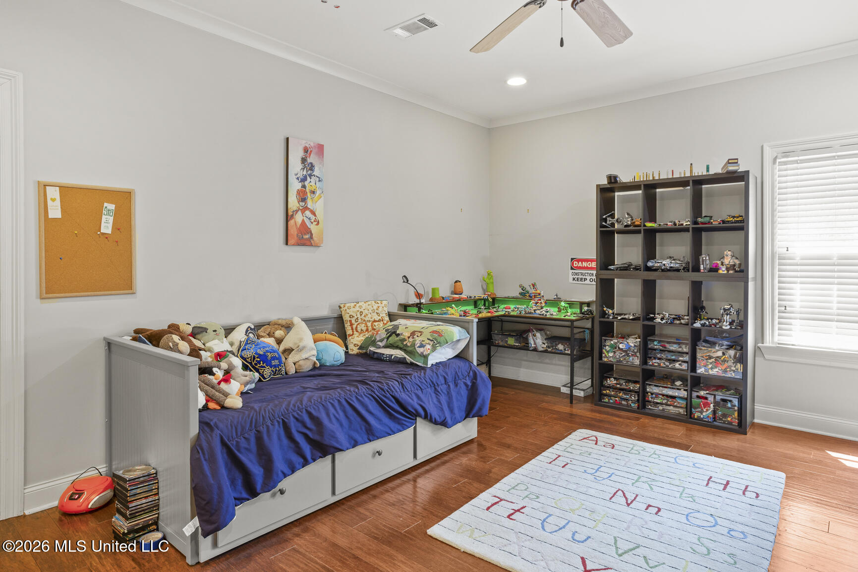 130 Summer Lake Drive