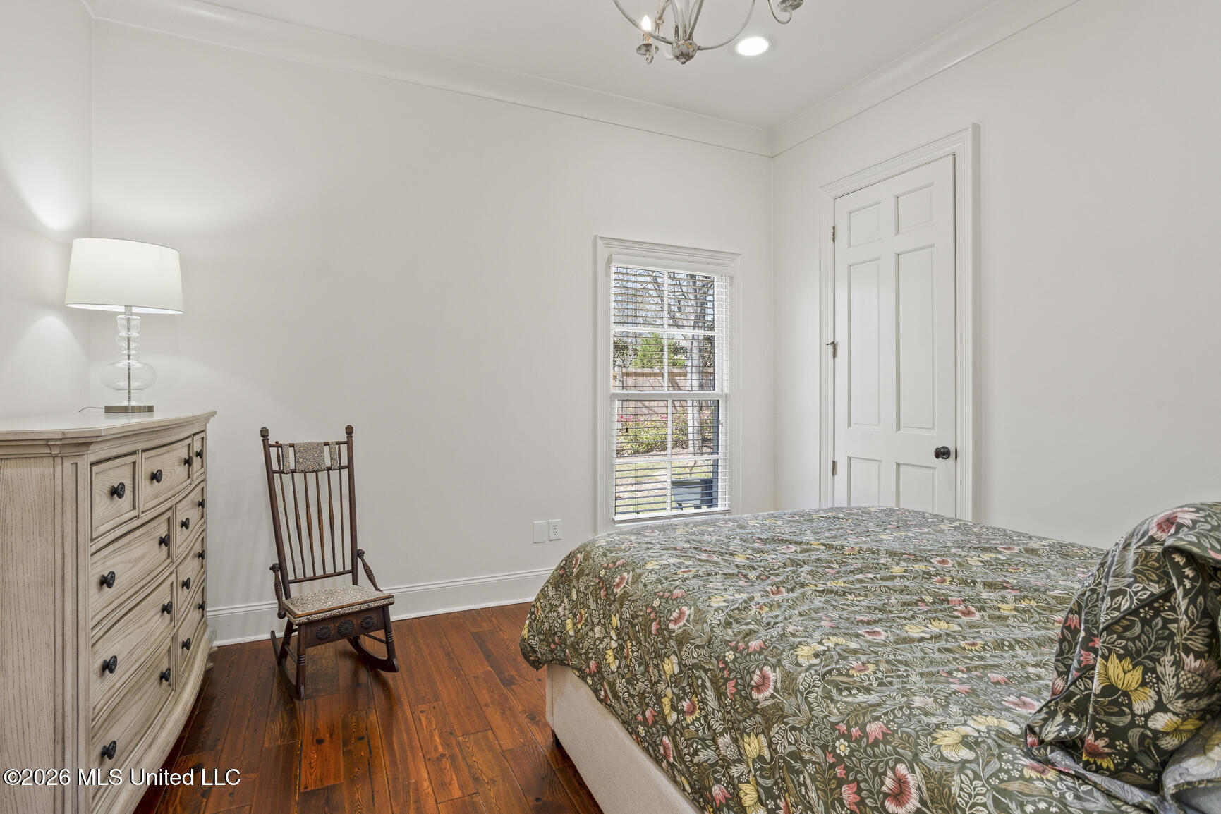 130 Summer Lake Drive