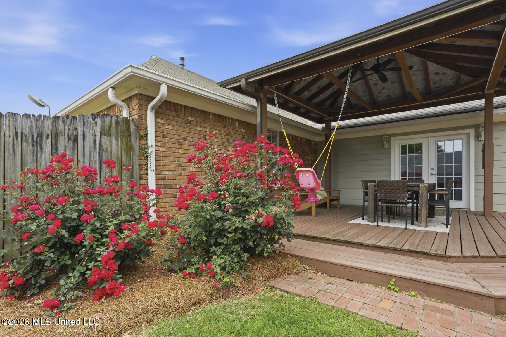 212 Cobblestone Drive