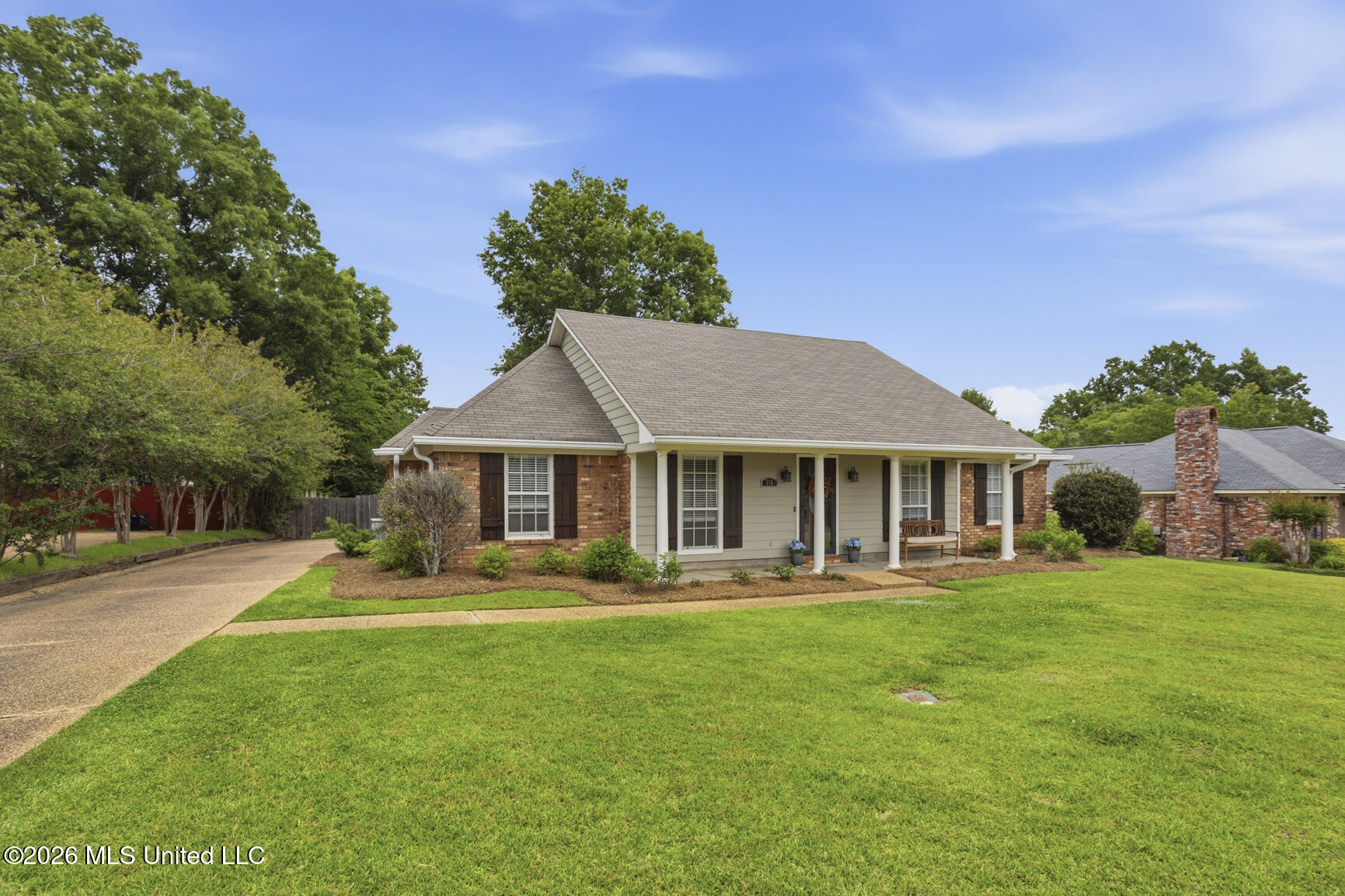 212 Cobblestone Drive