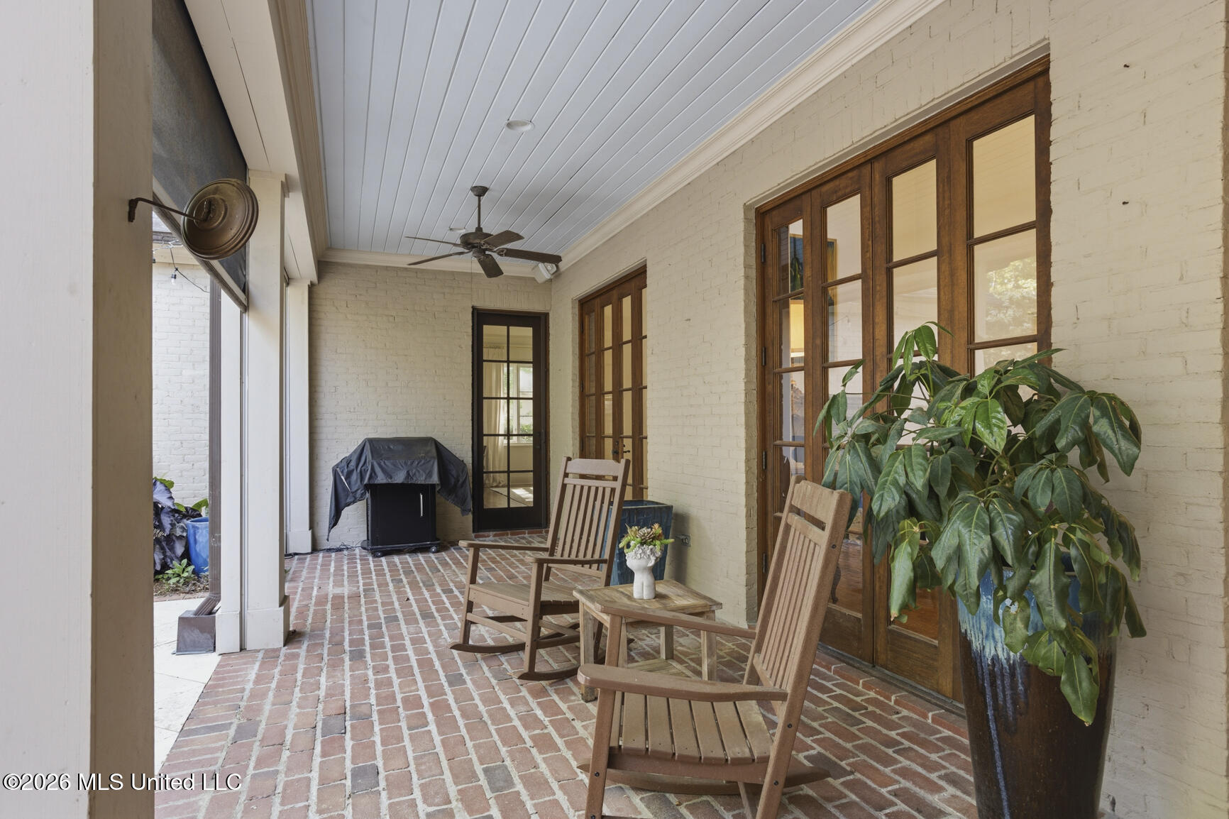 15 Eastparke Drive